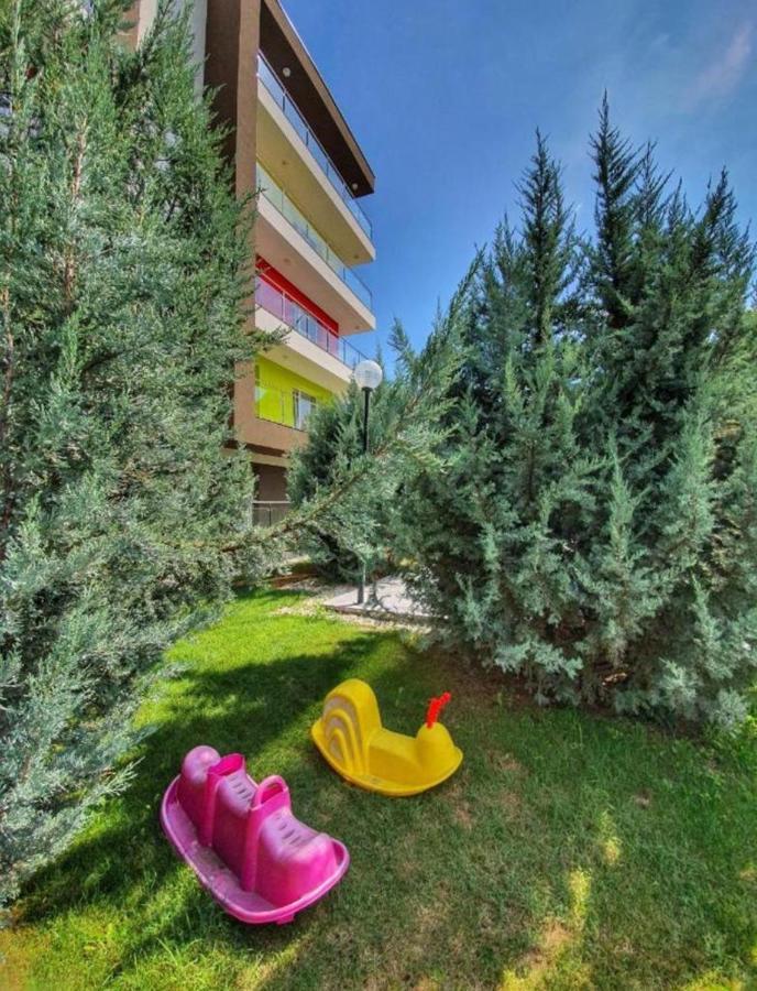 Tranzzit Airport Apartment II Otopeni Exterior photo